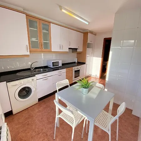 Santina 43, 2 * Pontevedra